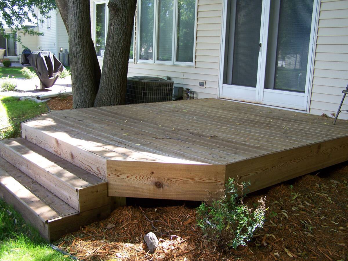 Wood Decks Gallery - Northland Landscape & Construction Inc.
