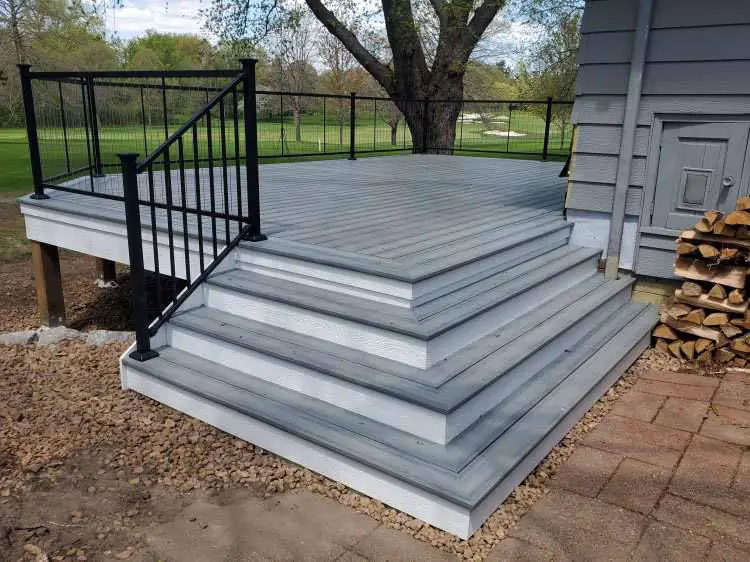 Composite Deck Gallery 08