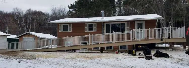 Composite Deck Gallery 15