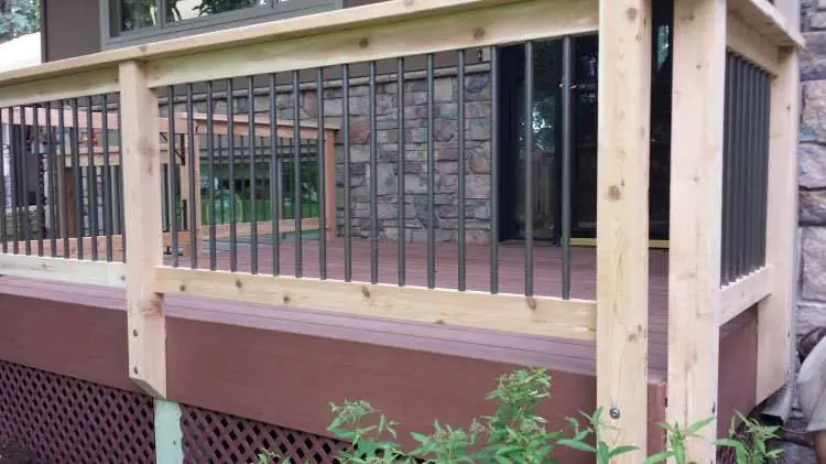 Composite Deck Gallery 32